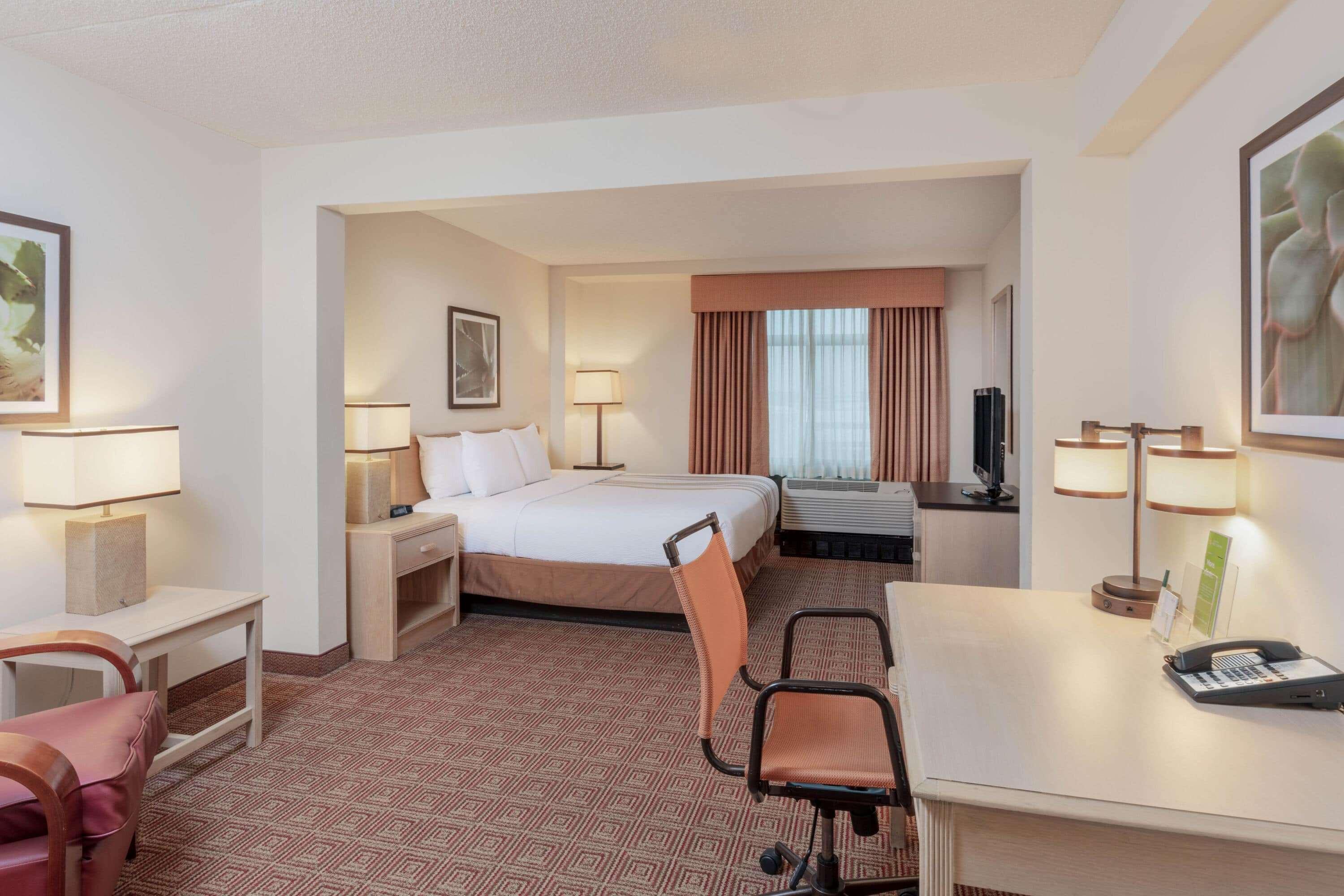 La Quinta By Wyndham Garden City Zewnętrze zdjęcie