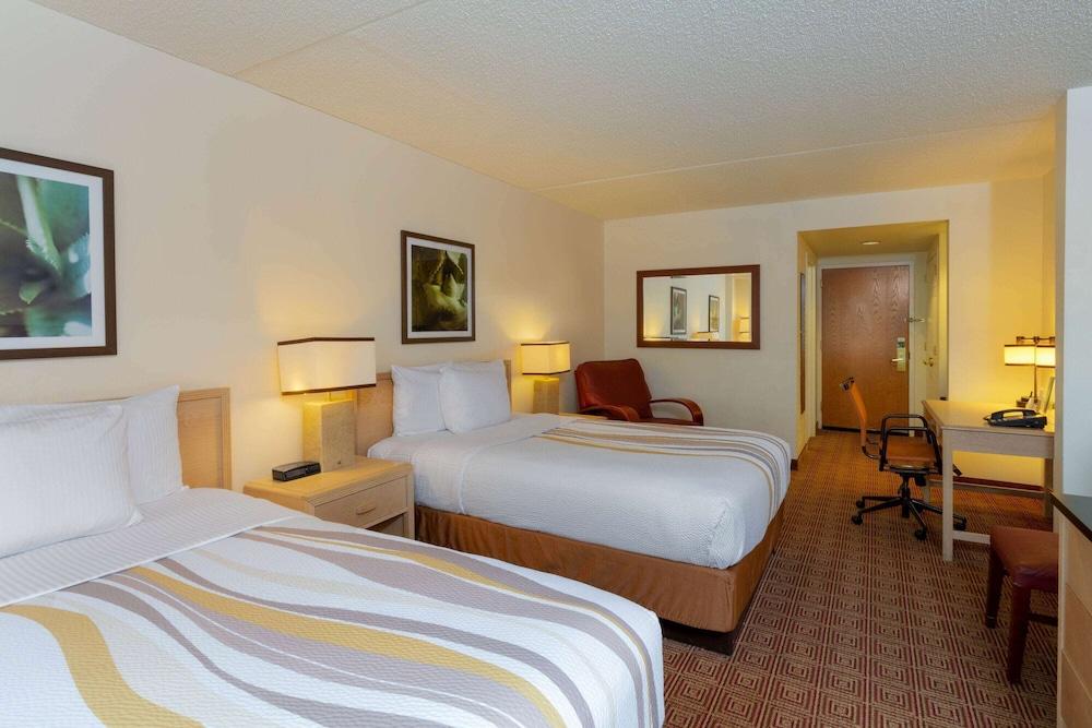 La Quinta By Wyndham Garden City Zewnętrze zdjęcie